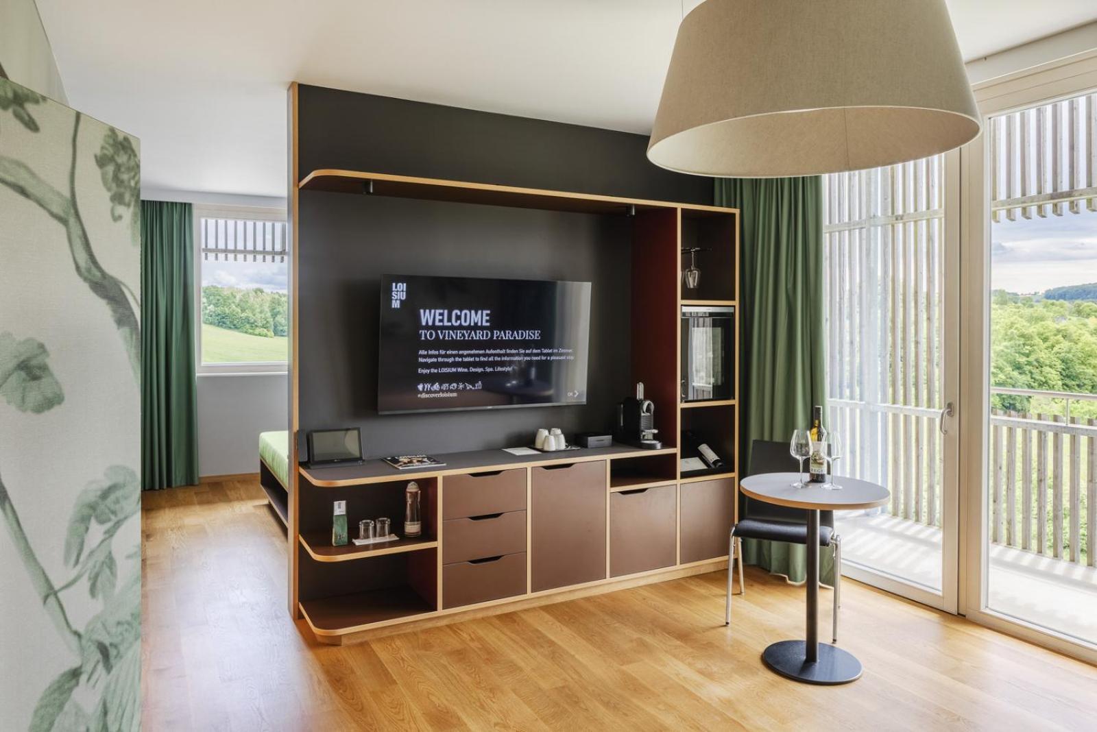 Loisium Wine & Spa Hotel Suedsteiermark Ehrenhausen Ngoại thất bức ảnh