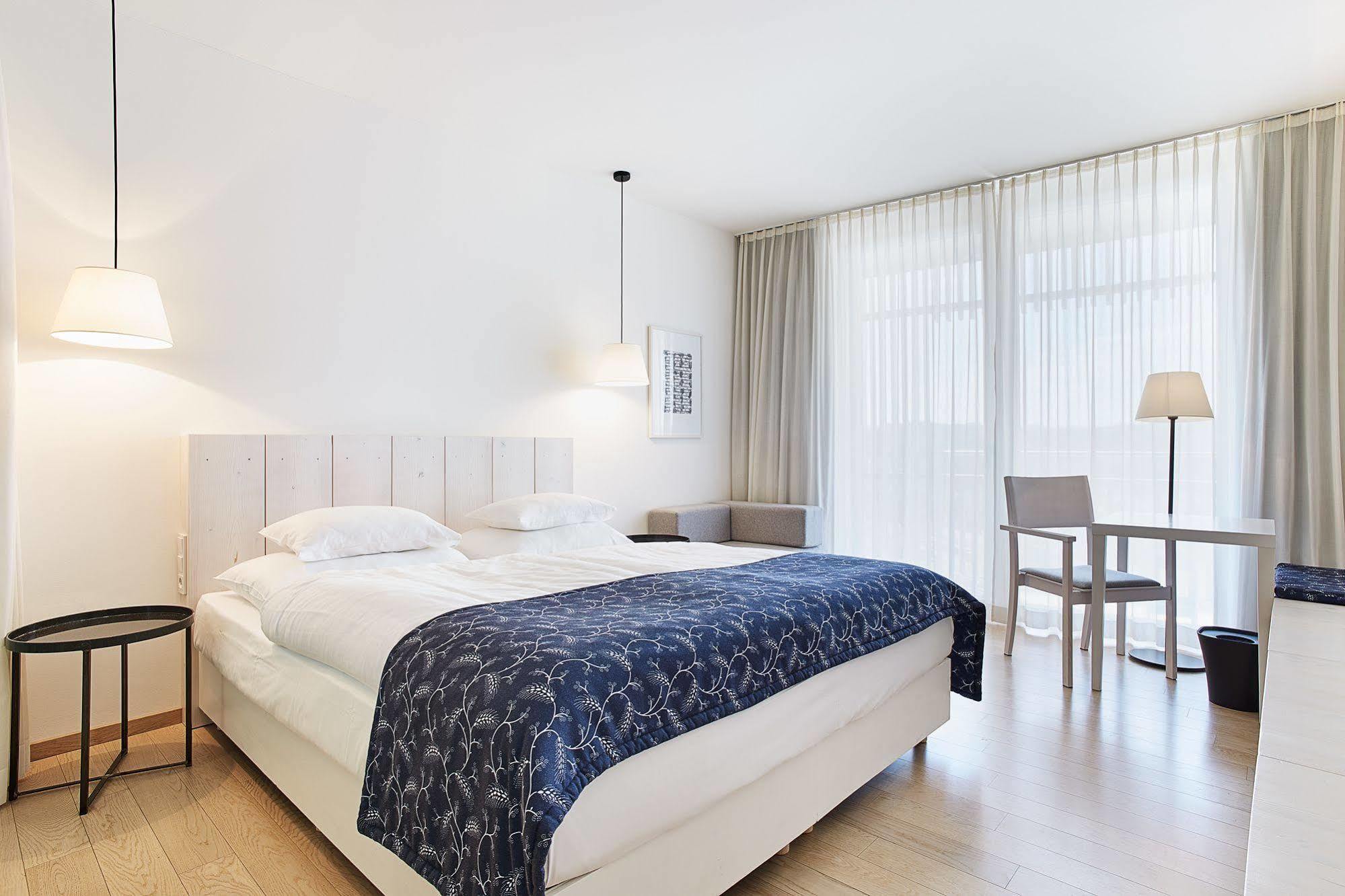 Loisium Wine & Spa Hotel Suedsteiermark Ehrenhausen Ngoại thất bức ảnh